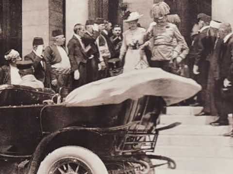 Assassination of Archduke Franz Ferdinand (2,4)