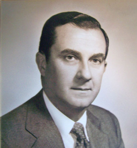 Aidan I. Mullett becomes mayor