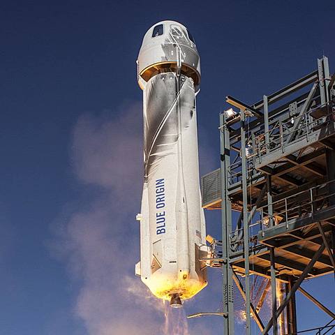Blue Origin consigue aterrizar un cohete en la Tierra