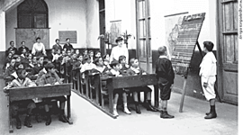 Timeline: Momentos históricos de la pedagogía