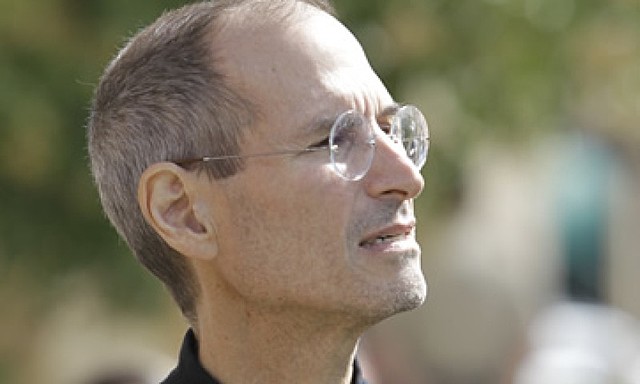 ºEl diario Wall Street Journal publica que Jobs ha sido sometido a un trasplante de hígado.