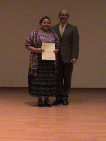 BIOGRAFIA DE RIGOBERTA MENCHÚ