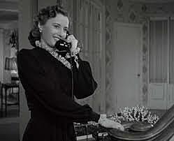 En 1946, la penetración del teléfono en los hogares supera el 50%.