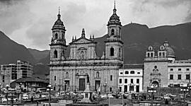 Timeline: La Estadística orientada a Colombia