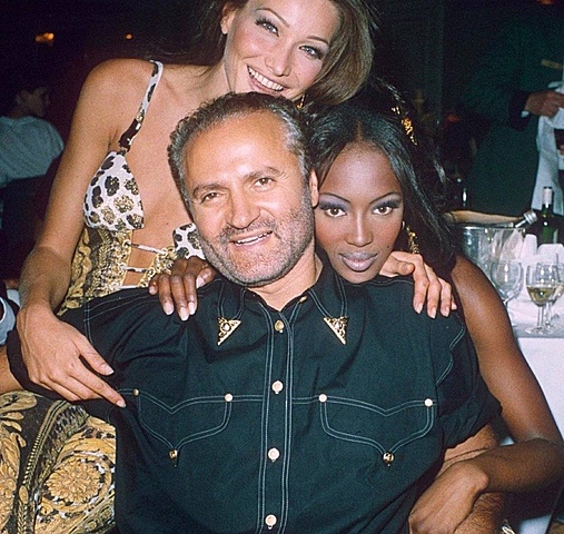 Famous Designer, Gianni Versace, was then shot by his mansion