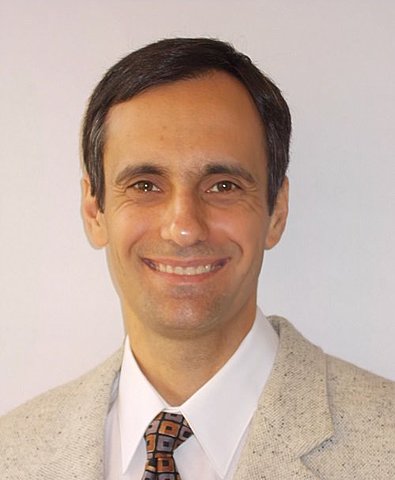 Нетриангулируемые многообразия