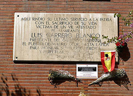 ETA asesina al Presidente Carrero Blanco.