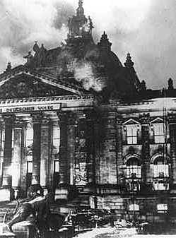 NIT DELS GANIVETS LLARGS