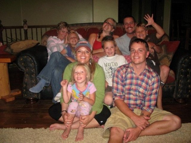 Jordan Vistits Cousin in Utah