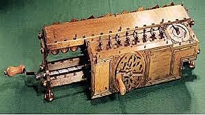 CREADOR (Gottfried Wilhelm Von Leibniz)