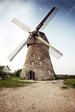 Invencion de la Polvora y molino eolico