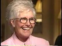Susie Buffett passes away, 2004