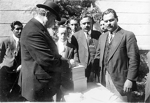 Elecciones para presidente de la república y congreso constitucional