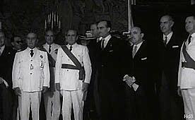 Nuevo gobierno: entran López Rodó y Silva (tecnócratas, Opus Dei)