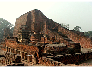 Siglo II (a.C.) Universidad Budista de Nalanda (India)