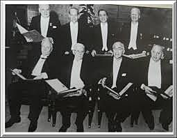 Obtuvo su título de Abogado