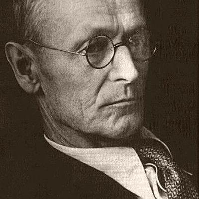 Timeline: Герман Гессе