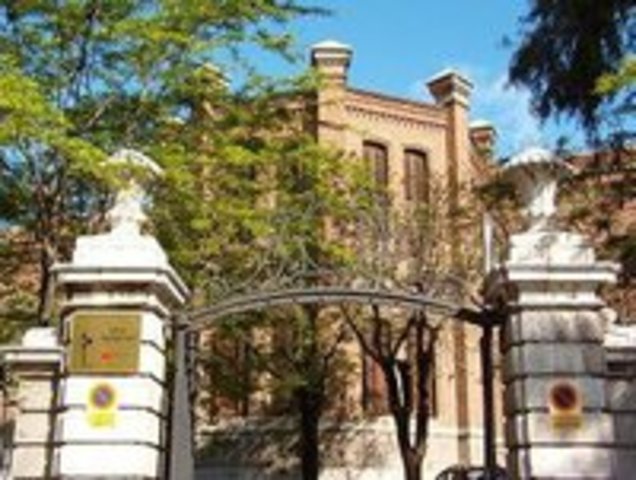 ME CAMBIÉ AL INSTITUTO CERVANTES