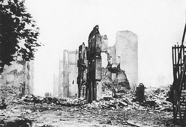 Guernica bombardeada