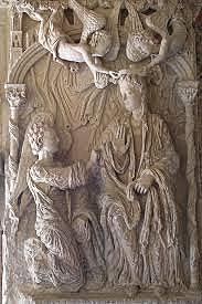 Anunciación y coronación de la Virgen.