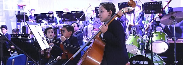 QUINTO PERIODO -DÉCADA DE LOS '80-  “De integración”