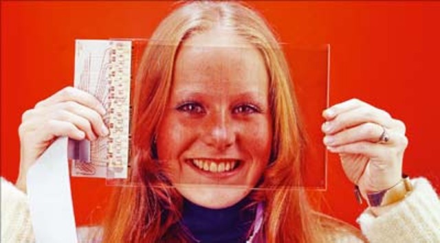 1ª Verdadeira Touch Screen