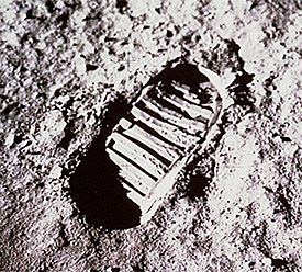 Neil Armstrong becomes the first man to step on the moon
