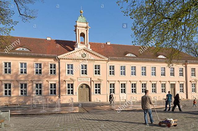 CAMBIOS EN LAS ESCUELAS SECUNDARIAS PROTESTANTES