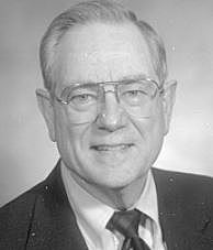 Ronald H. Ballou, 20 de agosto de 1937 (edad 81 años)