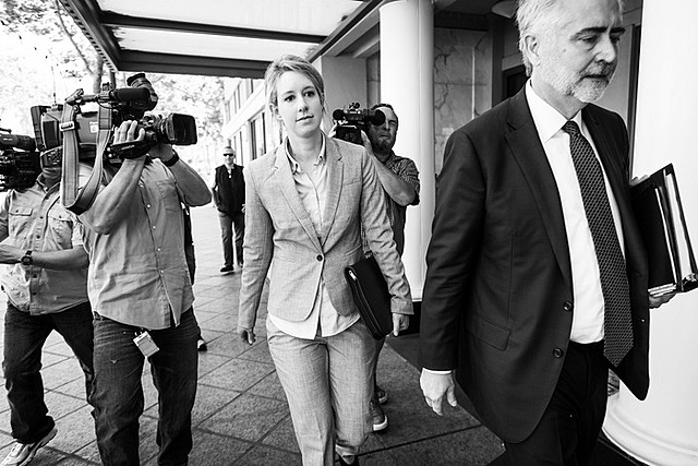 Elizabeth Shows up to Court NOT in a turtleneck