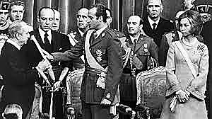 Proclamación de la Monarquía. Don Juan Carlos accede al trono.