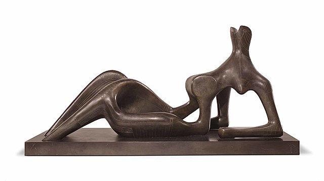 Henry Moore's "Reclining Figure: Festival"