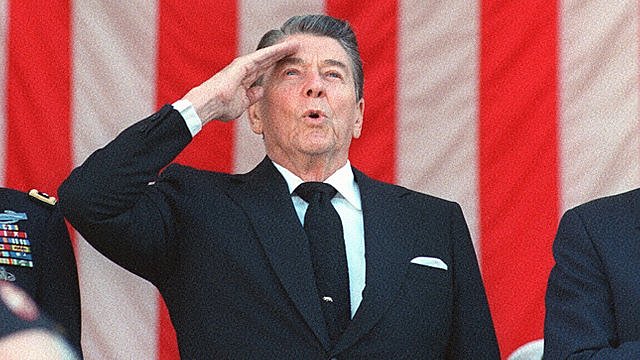 Ronald Regan toma posesión de la presidencia de los Estados Unidos