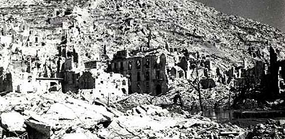 Canada helps invade Italy