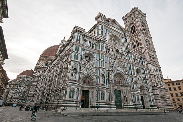 Brunelleschi Starts Building Florence Cathedral Dome