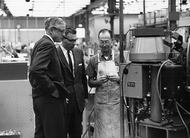 LA ETICA EMPRESARIAL