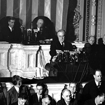 Timeline: Estados unidos declara la guerra a Japon