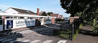 He started studing in Lakeside school