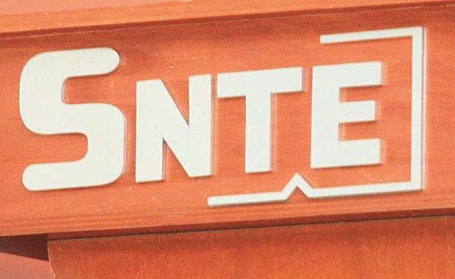 Fundación del Sindicato Nacional de Trabajadores de la Educación (SNTE)