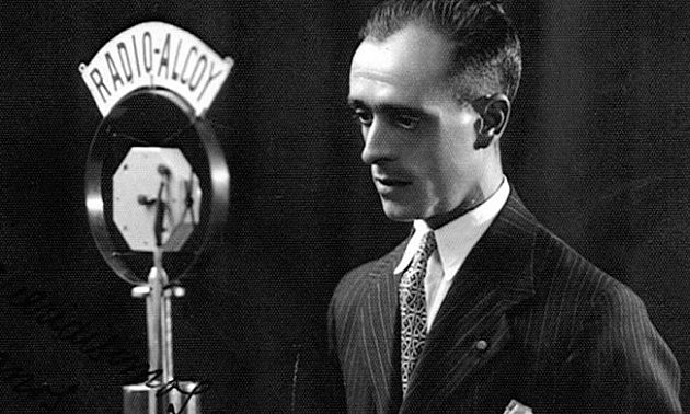 Primera trasmisión de radio