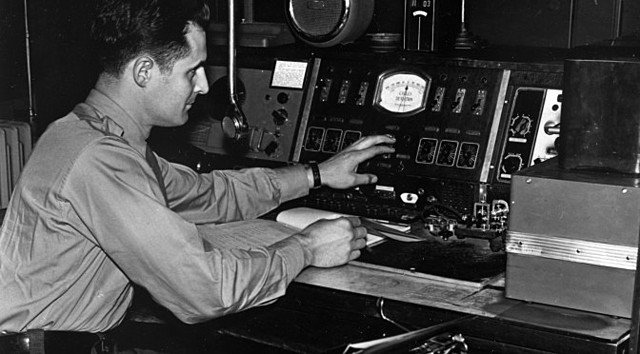 Escuela radiofónica