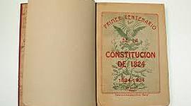 Timeline: CREACIÓN Y DESARROLLO DE LA CONSTITUCIÓN MEXICANA