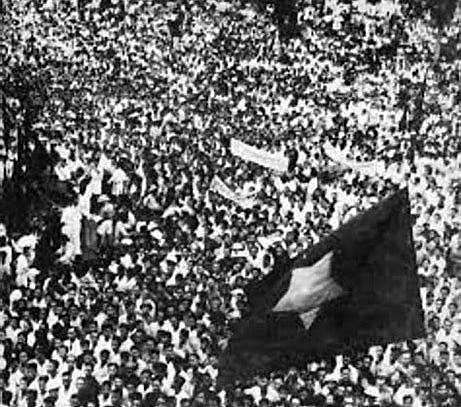 Vietnam declares independence from France, but neither France nor United States recognize Vietnam as a separate nation