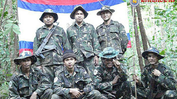 The national Liberation Front is formed