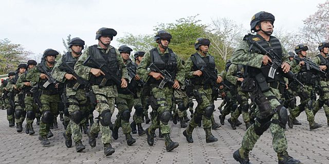 Se aprueba la Ley de prácticas justas de empleo, eliminando la discriminación en el empleo.