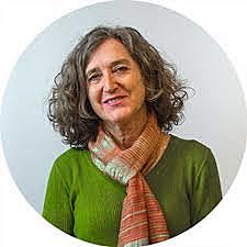 Juana Sancho Gil catedrática de Tecnologías Educativas afirma que la tecnología educativa configura los procesos de enseñanza y aprendizaje