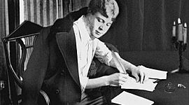 Timeline: Сергей Есенин