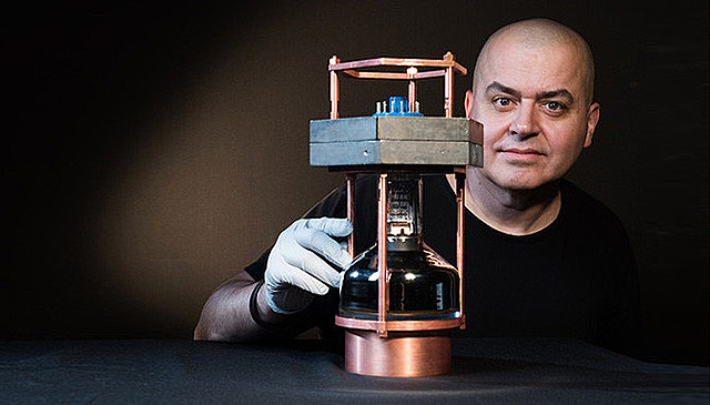 Un detector portátil de neutrinos (Física)