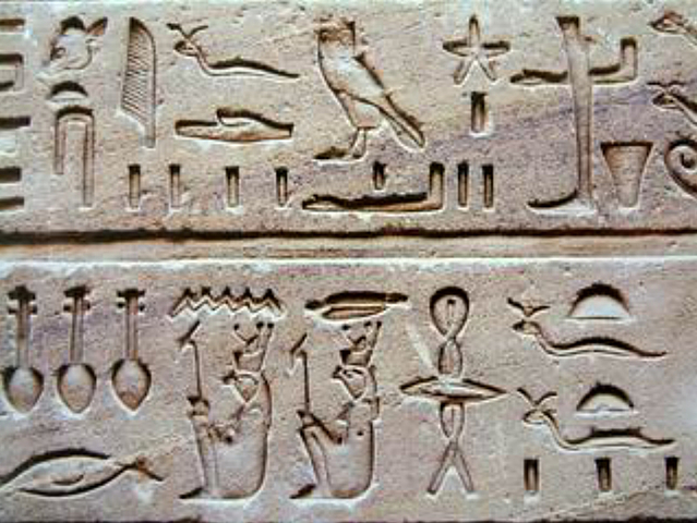 En el 3.100a.C surgió la escritura en Egipto