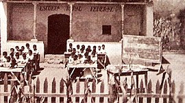 Timeline: El docente en la historia de México